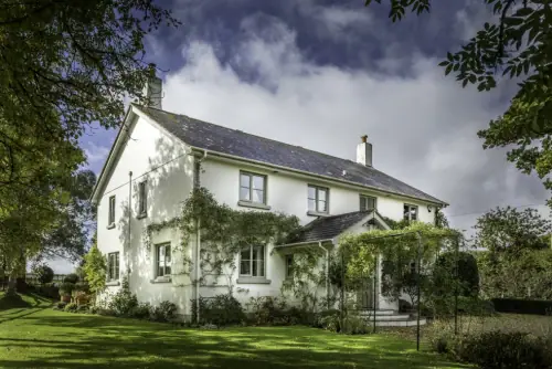 Colour An Issue In Town Near Abbott