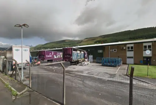  Everest Plummets From Summit – Again