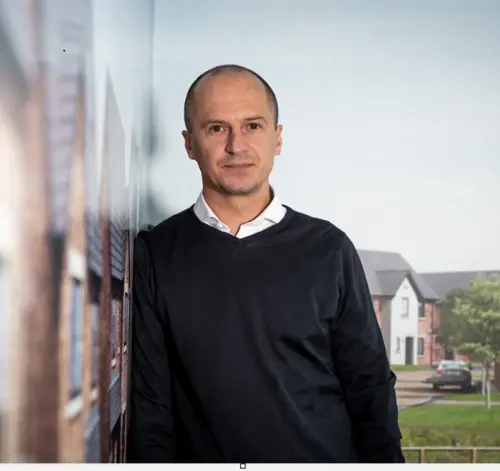 Join Monday Evening Clubs To Talk About Your Mental Health